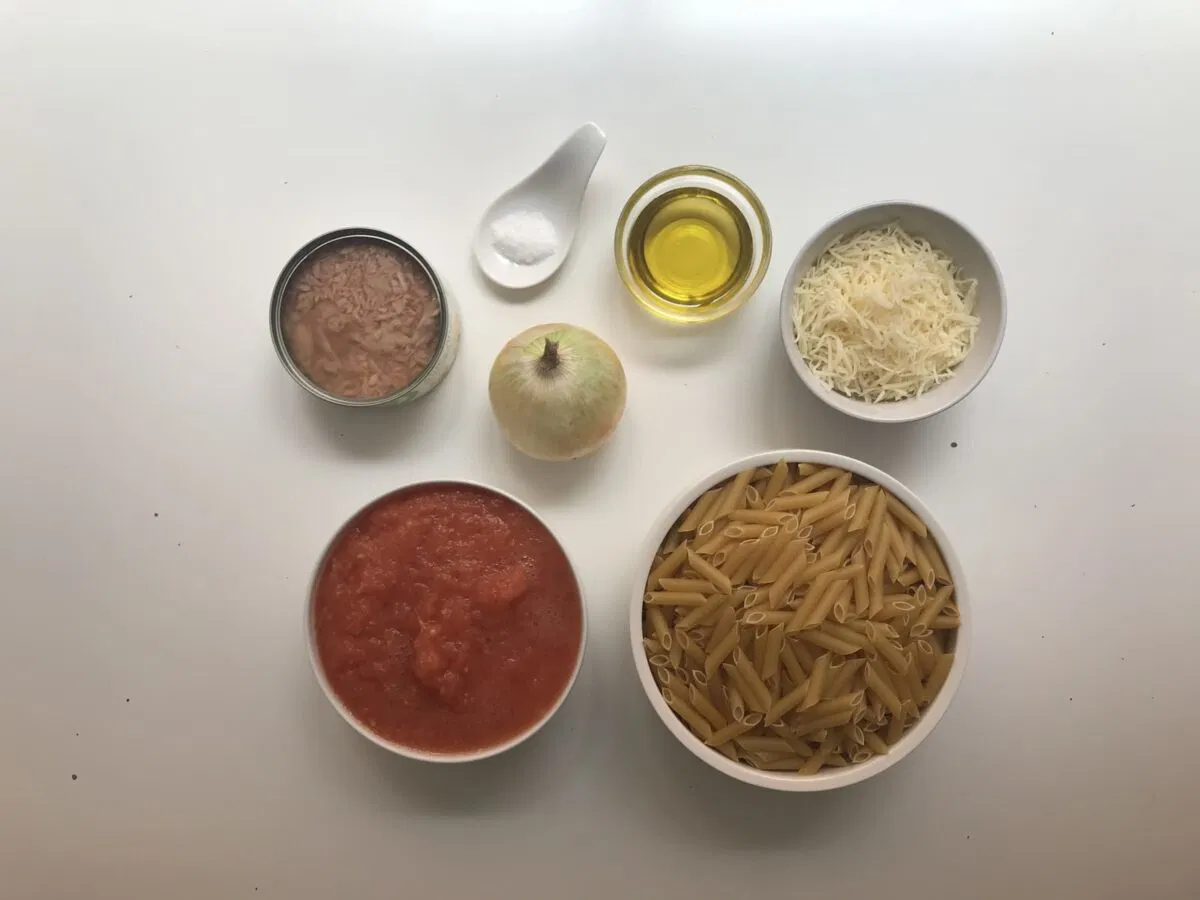 macarrones-con-atun-y-tomate-1-1200x900