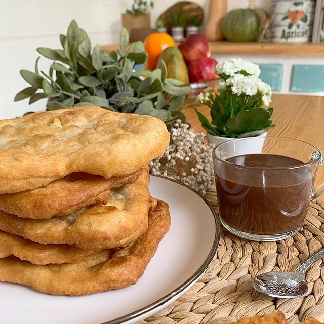 tortas-fritas-con-chocolate-vegano-a-la-taza