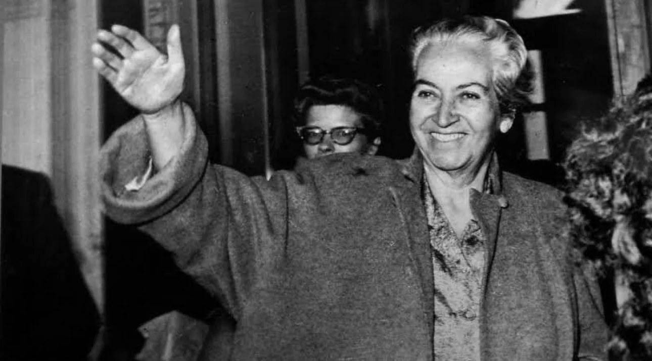 7.4 Gabriela Mistral