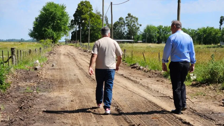 1-whatsapp_image_20251226_at_08_43_43