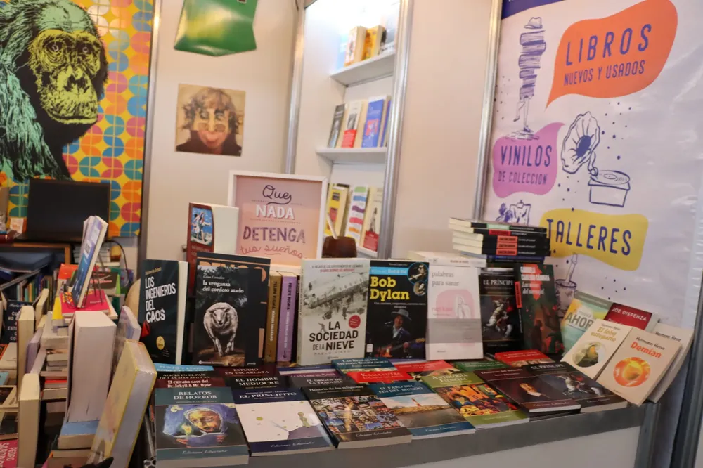 2da-feria-del-libro-20-scaled
