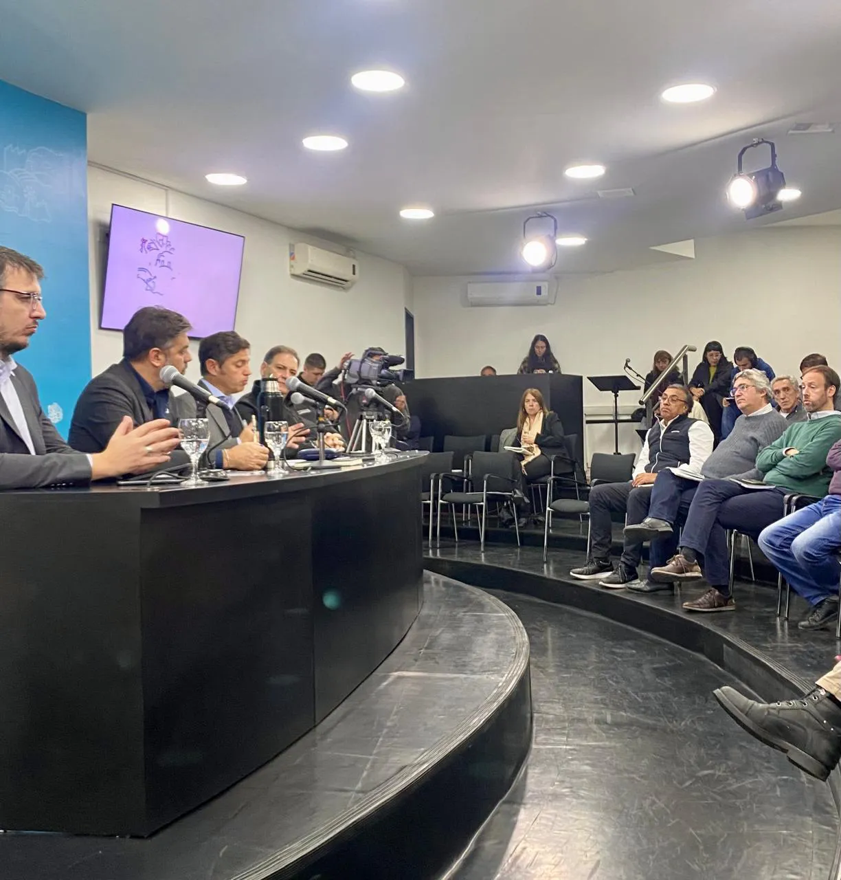 GOBERNACION 26