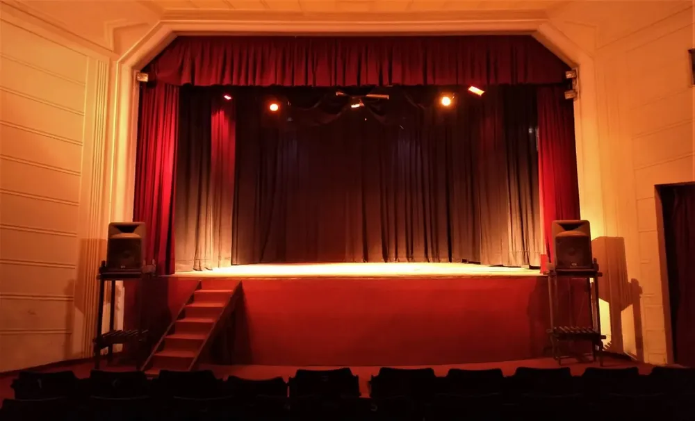 1ea804dbf6a45ba977293c237ecc1b08_XL