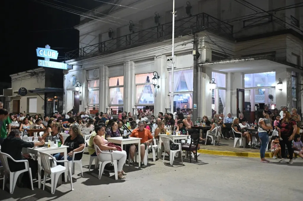 427756156_816842663819723_374948