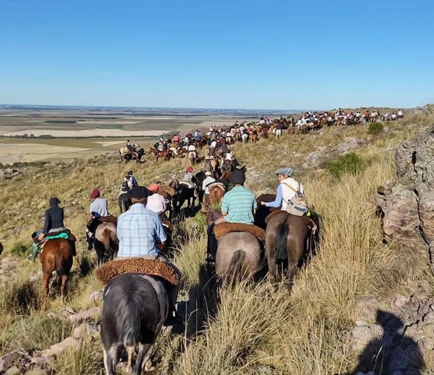 cabalgata-sierras-de-cura-malal-1jpg
