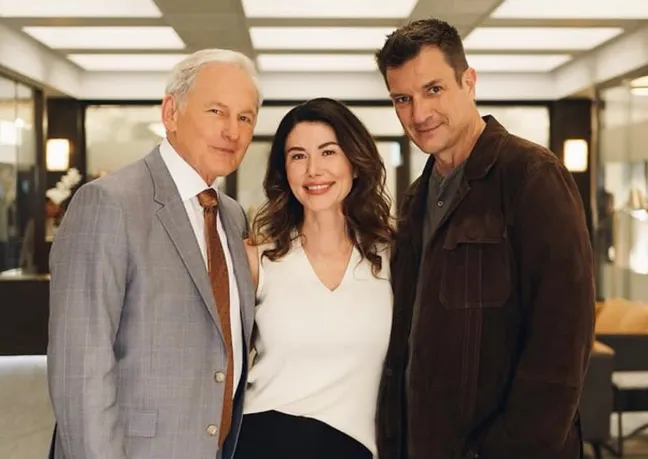 NATHAN FILLION U+ FAMILY LAW BAJA 4