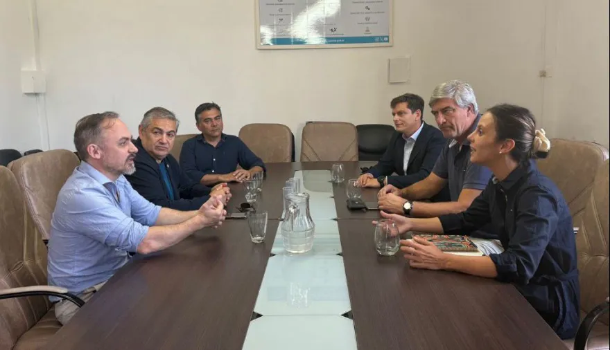 20251201104014_whatsapp-image-2025-12-01-at-10-27-54