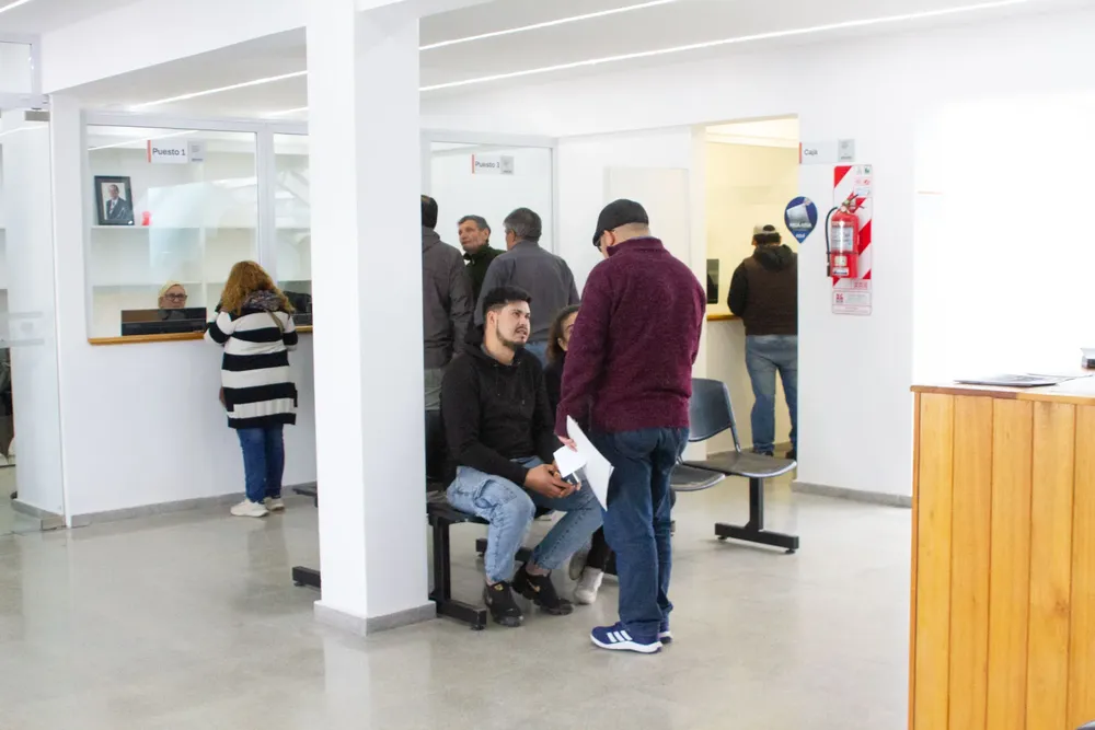 Se realizó otra Jornada de Asesoramiento Legal gratuito en Berazategui (2)