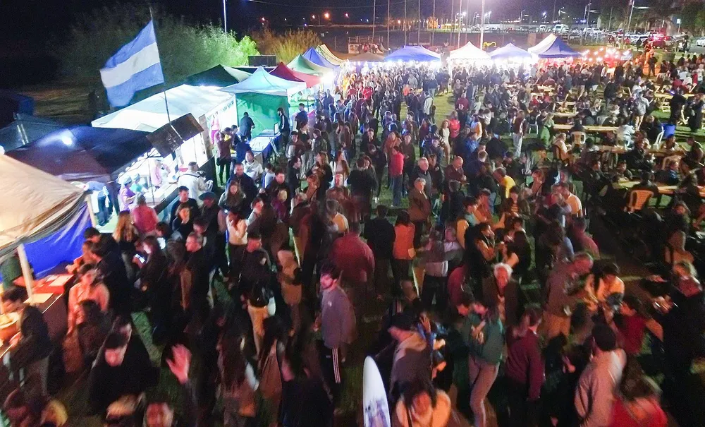 434155651_818249063665500_6949989881741911258_n