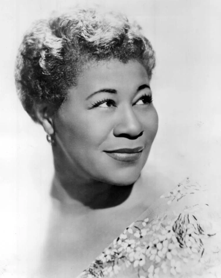 15.6 Ella_Fitzgerald_1962