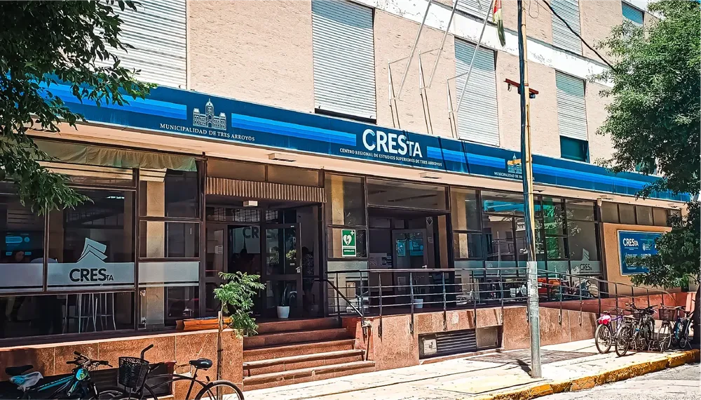 CRESTA (Maipú 270)