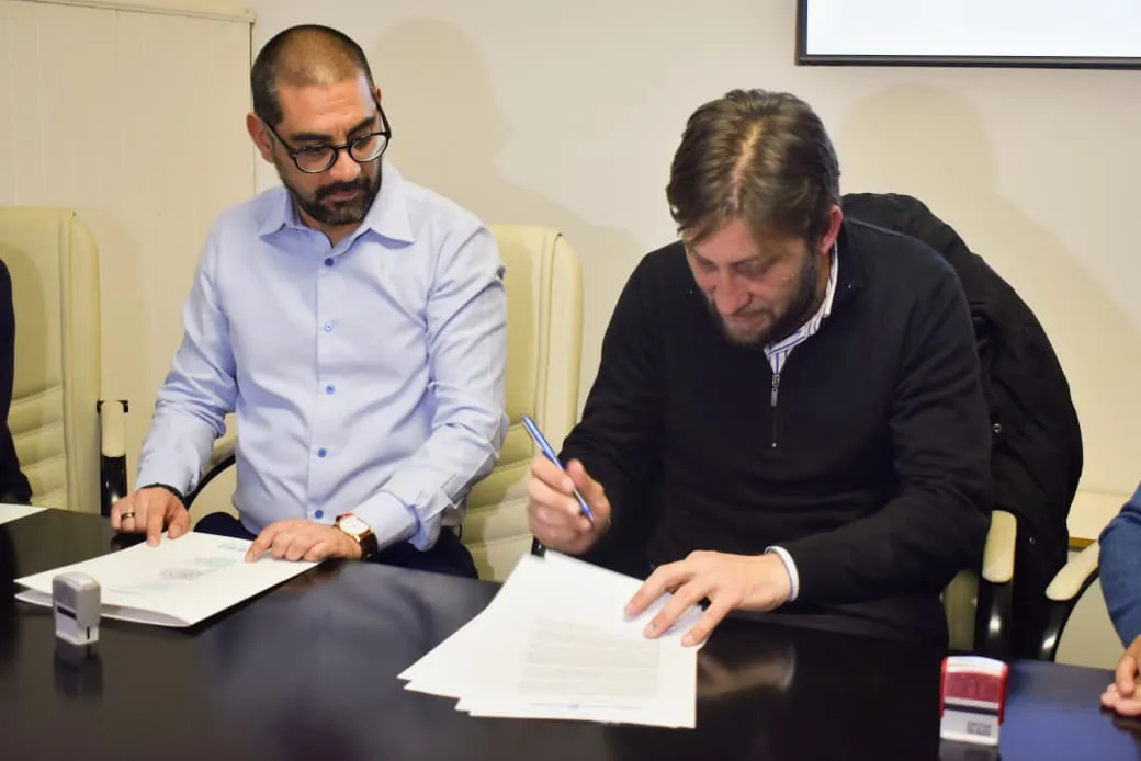 Imagen de WhatsApp 2025-08-22 a las 19.23.47_f22a9e3e