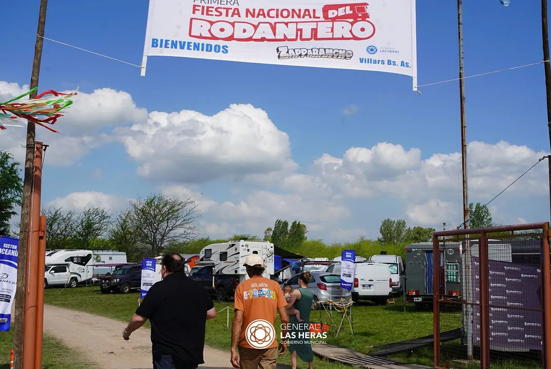 560558177_18376123012176609_7548171073490431717_n