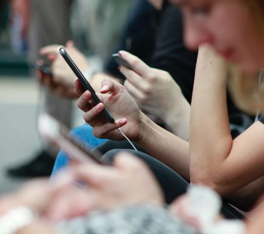 photo-by-robin-worrall-on-unsplash