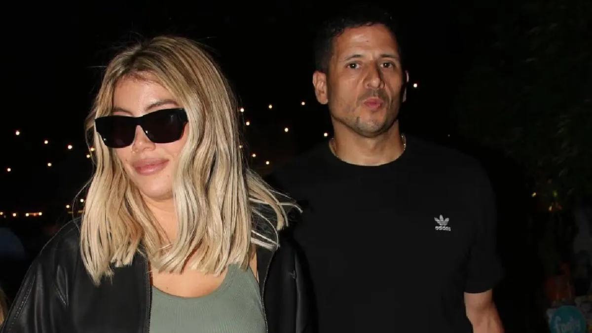 20f373a1-c5d8-4333-940e-53c7cfacabe0