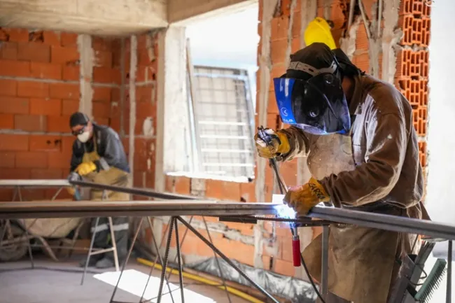 WhatsApp Image 2025-10-20 at 16.49.08 (5)