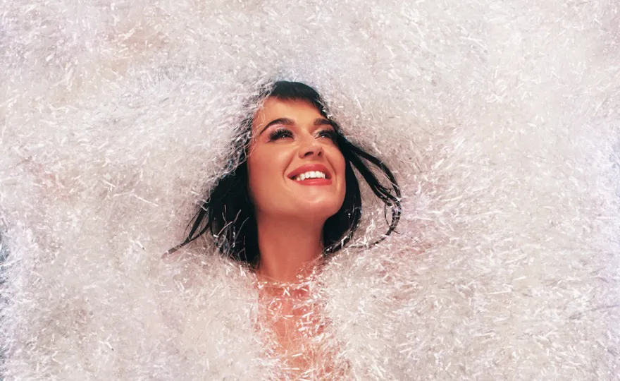 BAJA KATY PERRY- NIGHT OF A LIFETIME 2