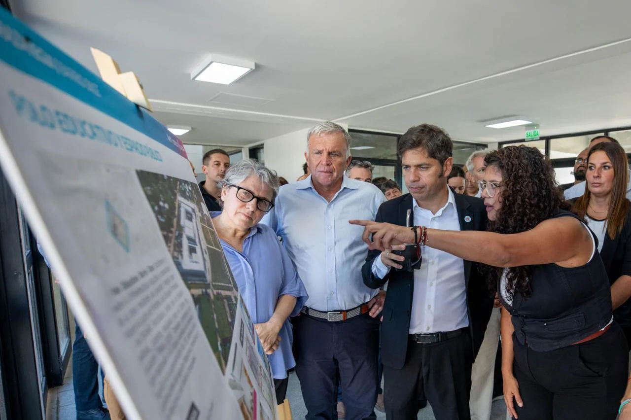 Kicillof y Balor inauguraron el Polo Educativo Integral de El Pato 4 (1)