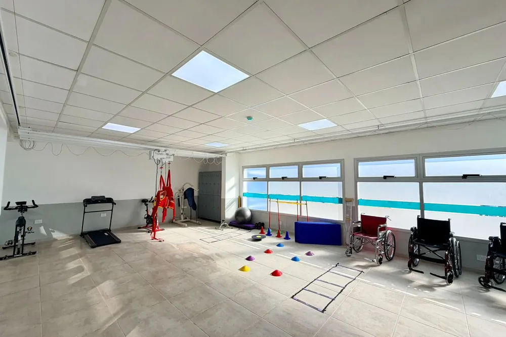 CENTRO-DE-REHABILITACION-EN-VARELA-2