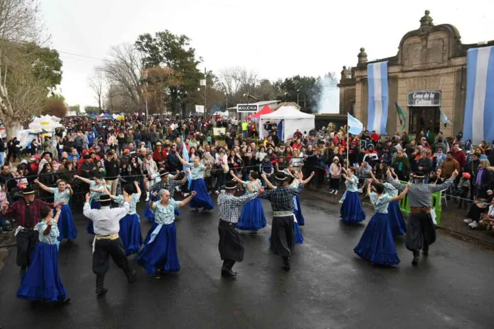 2°-Segunda-Fiesta-Zonal-del-Asado-Criollo-2-720x480