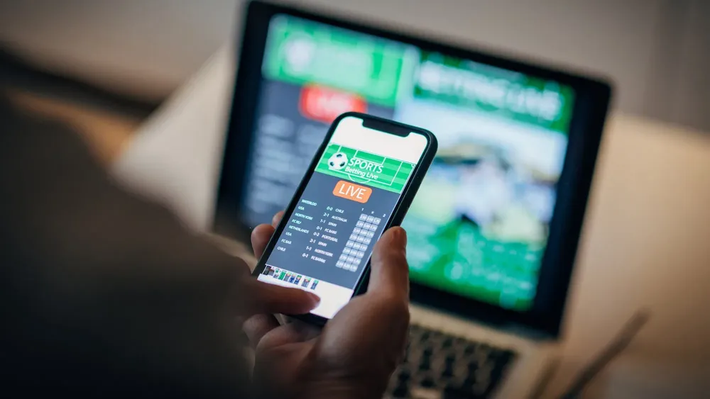 1627067103-mobile-apuestas-deportivas-generica