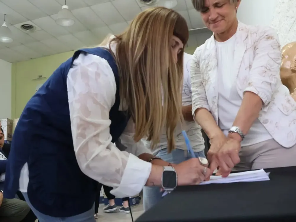Entrega de ventiladores a instituciones educativas 4