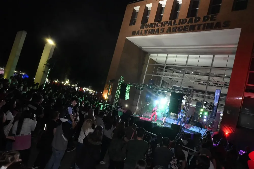 noche-retro-malvinas-argentinas-4