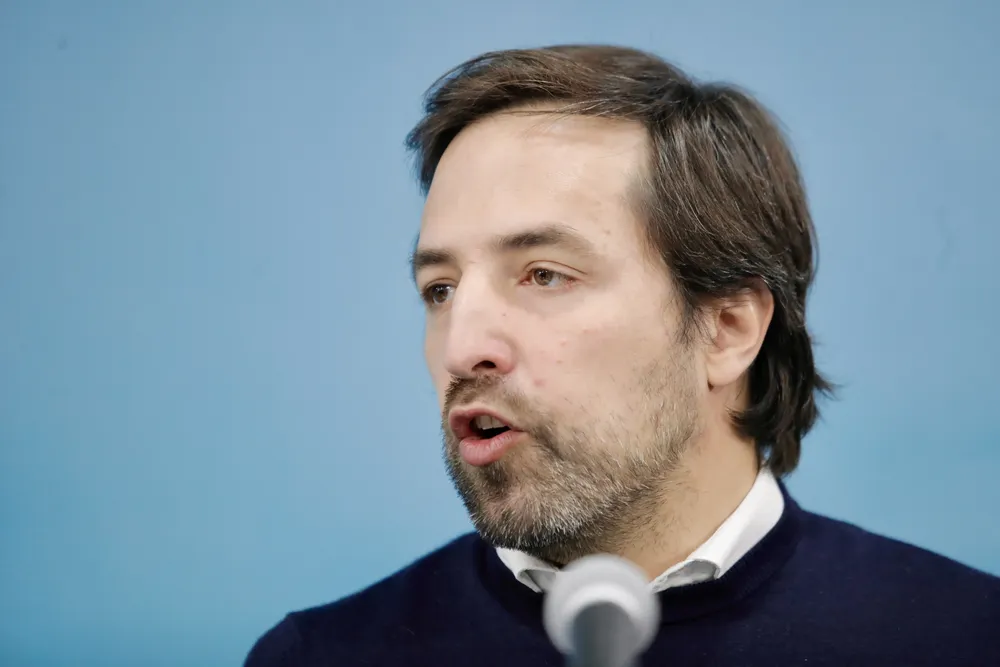 25-08-25 11-11-42 3717