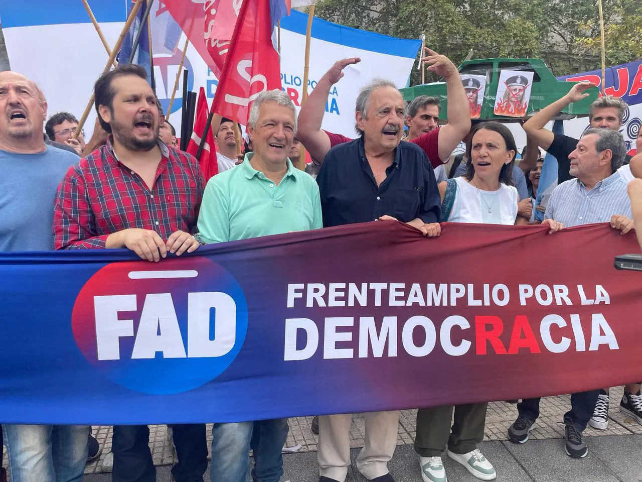 Imagen de WhatsApp 2025-03-25 a las 11.23.58_7425c25c